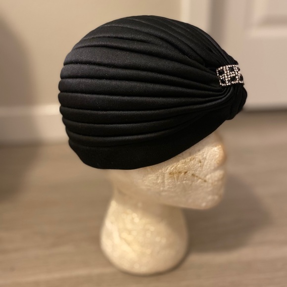 Turban - Picture 3 of 3